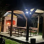 Vikendica Bregovi *
